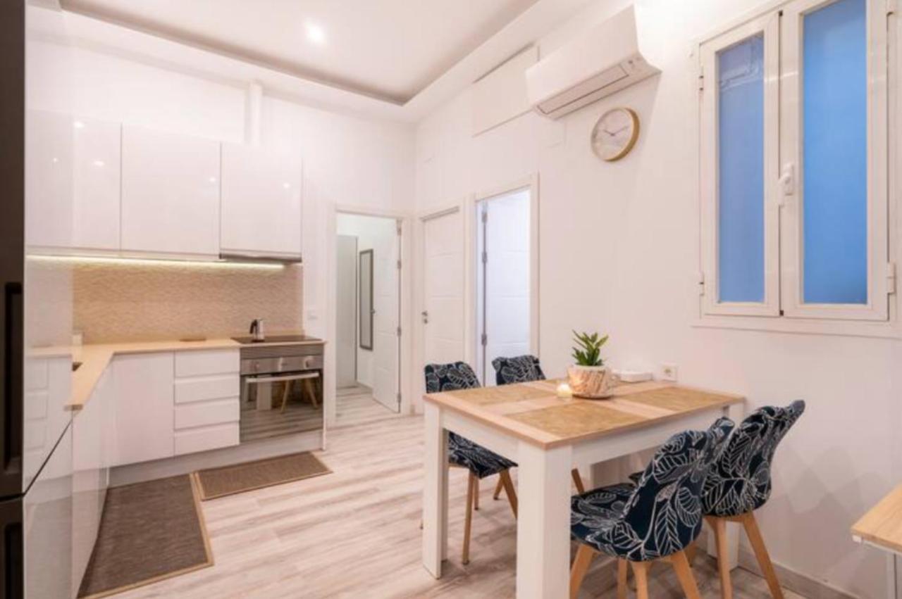 Bedroom Madrid City Center Exterior photo